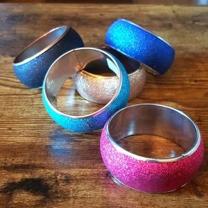 Vintage Set of 5 Bangles Assorted Colors